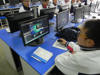 電腦愛好者社團(tuán)2015年11月15日活動(dòng)記錄 計(jì)算機(jī)技術(shù)培訓(xùn)