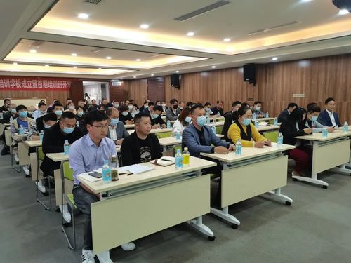 守護舌尖上的安全 鄂州市食安職業技能培訓學校掛牌成立，計算機技術培訓賦能食安新未來